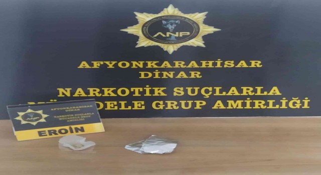Şüphe üzerine durdurulan şahısta eroin ele geçirildi