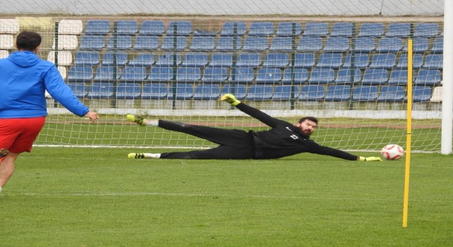 Talasgücü Belediyespor kalecisi Çağrı Candan kötü haber