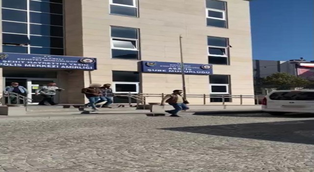 Teknik servis oyunuyla dolandırıcılık yaptığı iddia edilen şüpheliler yakalandı