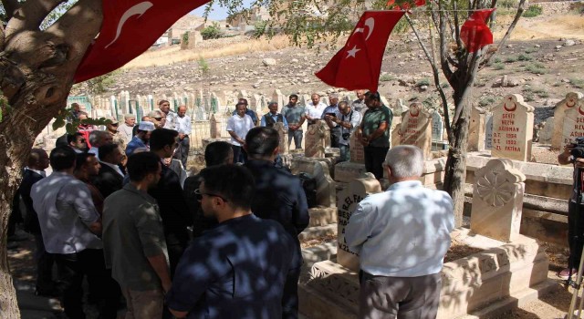 Terör örgütü PKK aynı gün Siirt ve Mardinde çocuklarla birlikte 63 kişi katletti