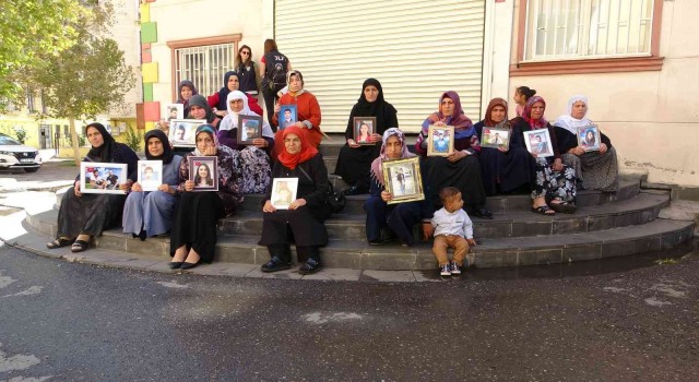 Terör örgütü PKK mağduru ailelerin evlat nöbeti bin 125inci gününde