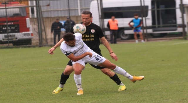 TFF 3. Lig: Belediye Derincespor: 0 - Çatalcaspor: 3