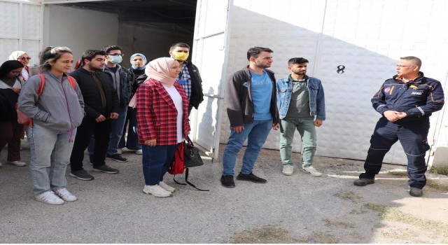 Tıp öğrencilerinden AFAD Eskişehire ziyaret