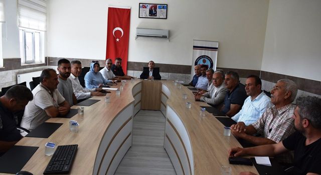 Toprakkale İlçesi’nde Muhtarlar toplantısı yapıldı