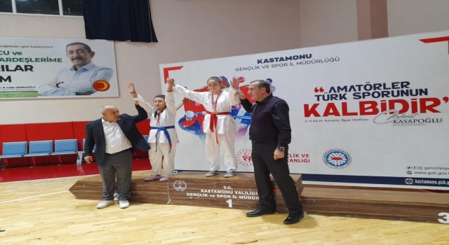 Tosyalı karateciler, Kastamonudan 7 madalya ile döndü