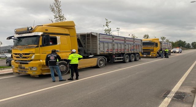Trafikte terör estirmişlerdi, yakalandılar