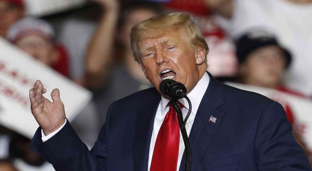 Trump: Twitter artık akıllı ellerde