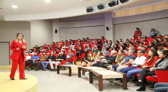 Üniversite de “Stres ve Zaman Yönetimi” eğitimi verildi