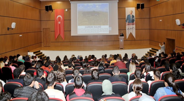 Üniversite öğrencilerine Çankırının kültürü ve tarihi değerleri anlatıldı