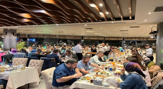 Üniversite-Okul işbirliğine örnek organizasyon