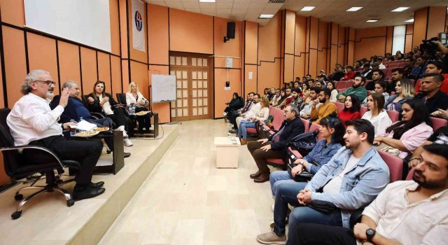 Ünlü yönetmen ve yapımcı GAÜNde