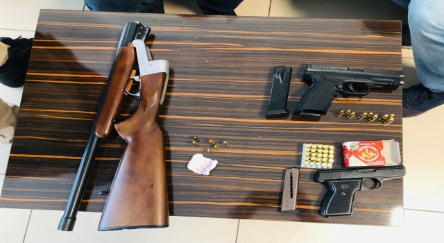 Uşakta silahlı suç örgütüne yönelik operasyonda 6 kişi tutuklandı