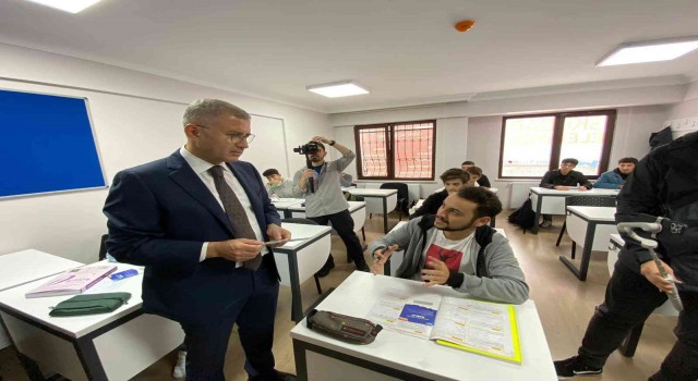 Üsküdarda ‘ÜSMEK Mimar Sinan Kurs Merkezi kapılarını açtı