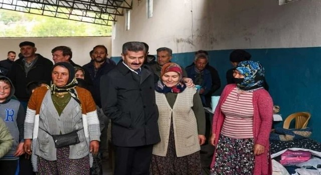 Vali Ergün, Banazlı köylülerle buluştu