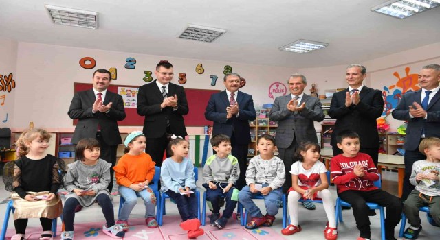 Vali Şıldak Bigadiçte Miniklerle buluştu