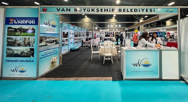 Van Büyükşehir Belediyesi ‘Sağlık Fuarında yerini aldı