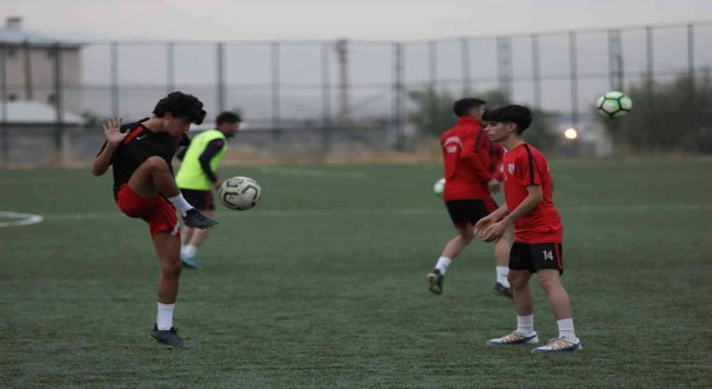 Van Büyükşehir Belediyesporda yeni sezonun ilk maçında mutlak galibiyet hedefliyor