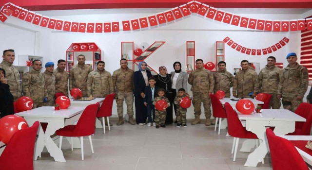 Vanda Şehit Osman Akbaş adına kütüphane oluşturuldu