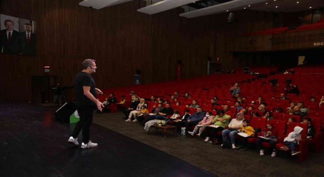 Varol Yaşaroğlu: Kral Şakir kitapları çocuklara okuma alışkanlığı kazandırıyor