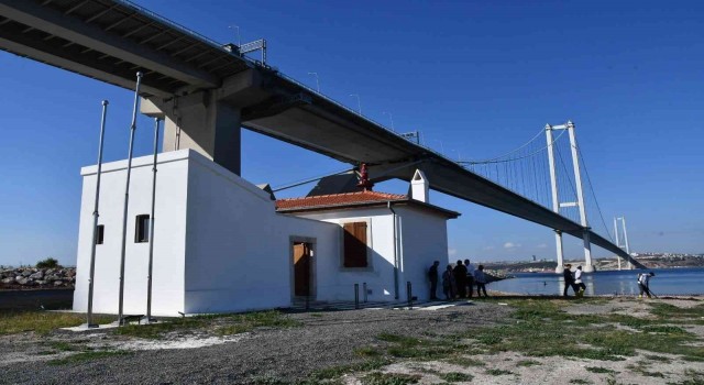 Yalovada Osmanlı ve Roma dönemlerine ait deniz fenerleri yan yana keşfedildi
