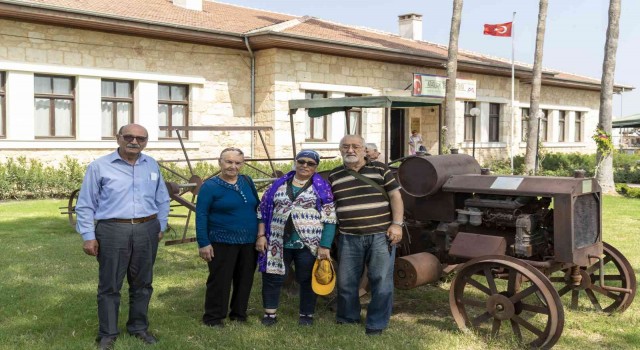 Yaşlılar Gazi Çiftliğinde buluştu