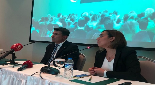 Yeşilay yöneticileri basın mensupları ile bir araya geldi