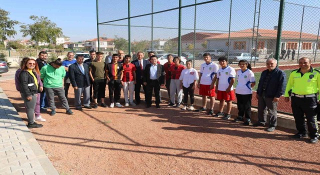 Yeşilhisarda öğrenciler arası koşu yarışı yapıldı