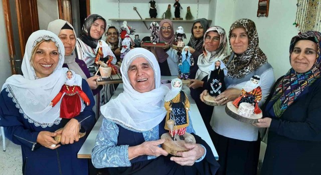 Yöresel Zılha Bebekler kadınların yeni iş kapısı oldu
