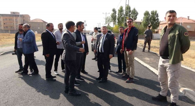 Yüksekovanın tüm yolları asfalta kavuştu
