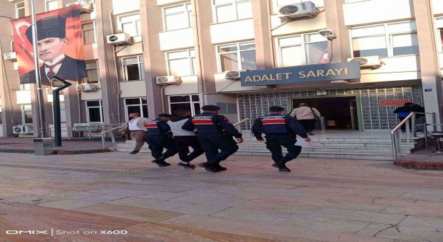 12 yıl hapis cezası bulunan şahıs Kuşadasında yakalandı