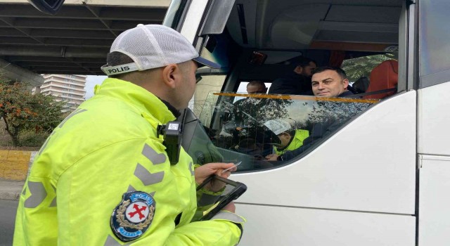 15 Temmuz Demokrasi Otogarında otobüslere takograf denetimi