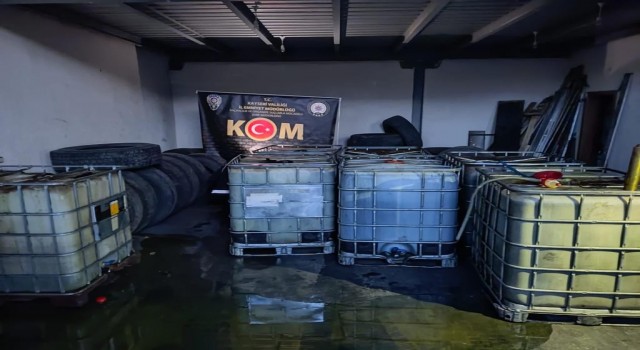 17 ton karışımlı akaryakıtı piyasaya süremeden yakalandılar