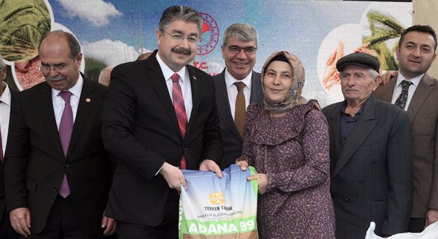 533 çiftçiye 134 ton buğday tohumluğu dağıtıldı
