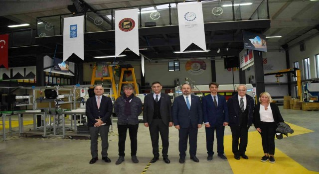 AB Türkiye Delegasyonu heyetinden Model Fabrikaya ziyaret