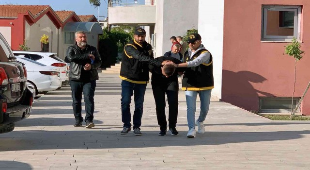 Adanada bir garip cinayet: Sokakta öldürülen gencin katil zanlısı arkadaşı çıktı