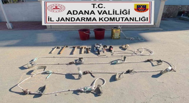 Adanada kaçak kazı yapan 2 kişi suçüstü yakalandı