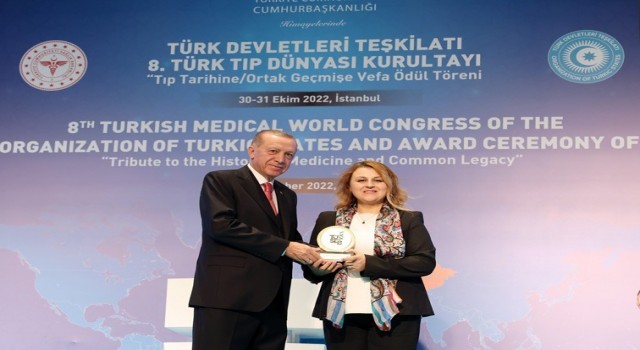 ADÜ Öğretim Üyesi Çevike Aziz Sancar Teşvik Ödülü verildi