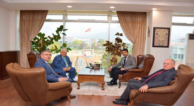 ADÜ Rektörü Aldemir, eski bakan Koçu ağırladı