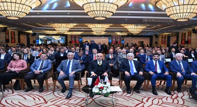 ADÜ Rektörü Aldemir, Türk Veteriner Hekimleri 50. Büyük Kongresine katıldı