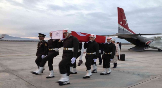 Afyonlu şehidin naaşı Denizliye ulaştı