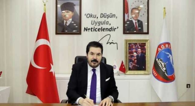 Ağrıda öğrenciler 25 kuruş ile toplu taşıma kullanmaya devam edecek