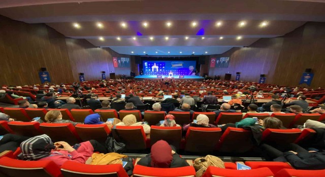 AK Partide teşkilat içi eğitim programının teması: Türkiye Yüzyılı
