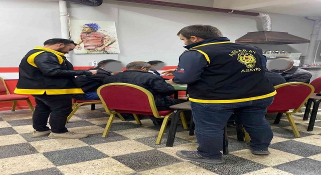 Aksarayda kumar oynatan 3 kahvehane kapatıldı