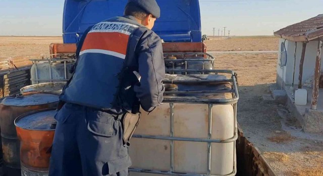 Aksaraydaki kaçak yağ deposuna jandarmadan baskını