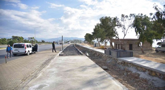 Alanyanın batı mahallelerinde sahil projesi çalışmaları sürüyor