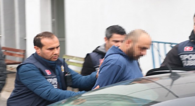 Altay kalecisine korner direğiyle vuran saldırgan adliyeye sevk edildi
