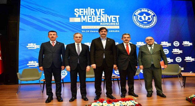 Altındağ Belediye Başkanı Balcı, ‘Şehir ve Medeniyet Kongresine katıldı