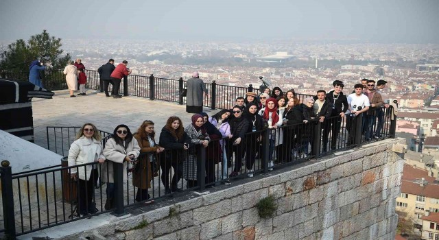 Altındağlı gençler Bursayı gezdi