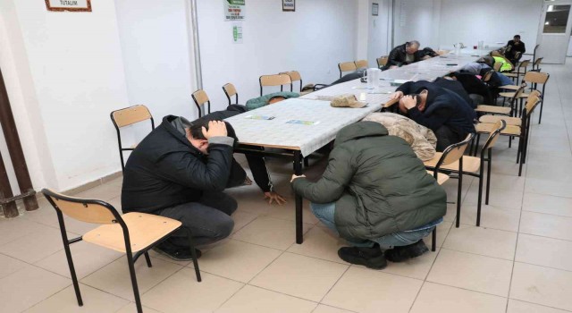 Amasyada Çök Kapan Tutun tatbikatı