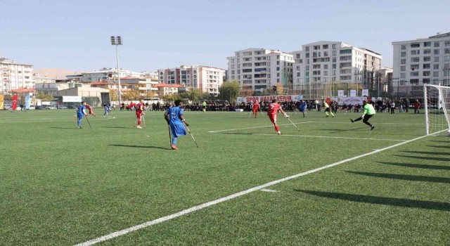 Ampute Futbol Türkiye Şampiyonası Vanda başladı